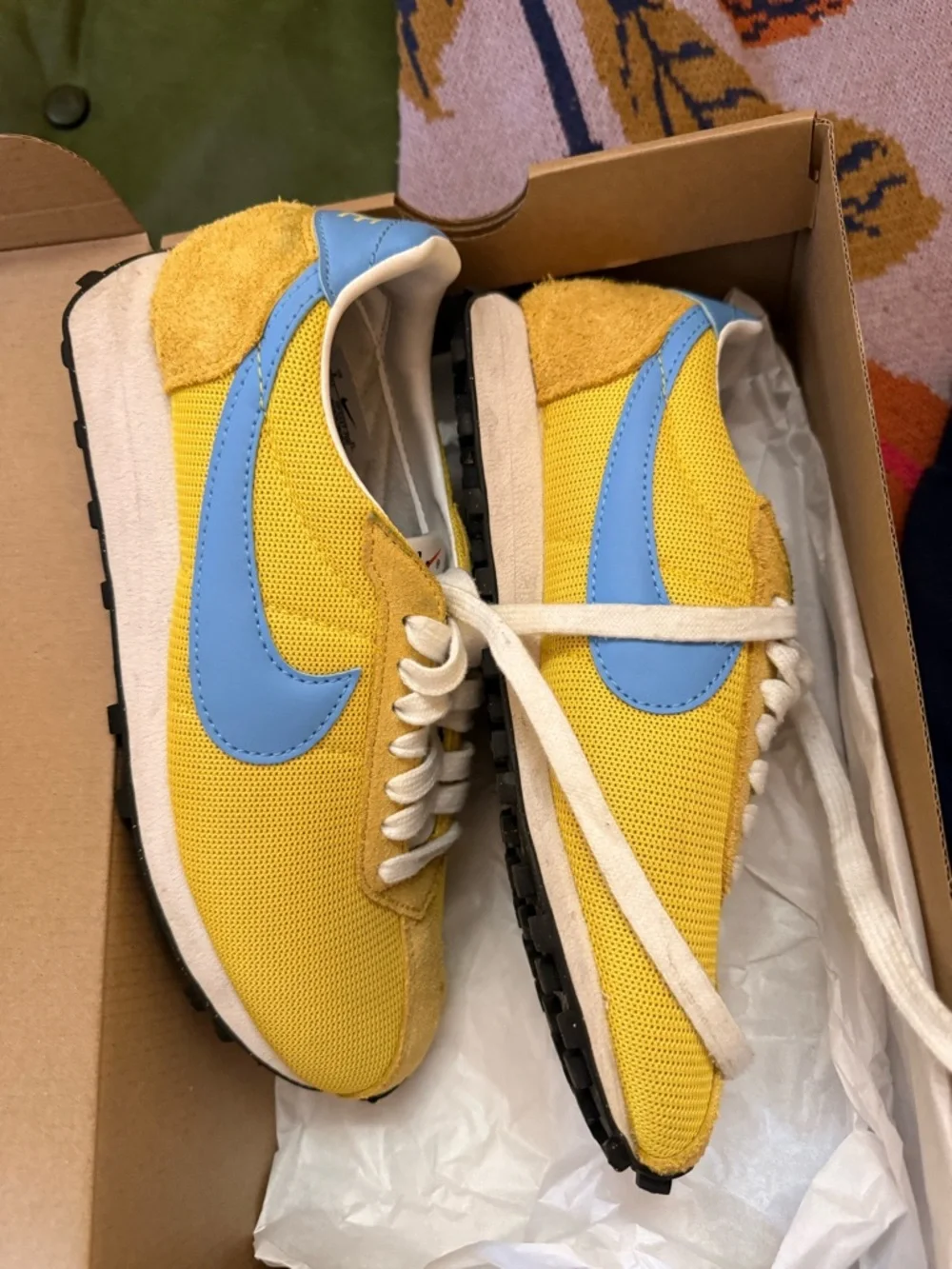 Nike Yellow and Blue Low-Top Sneakers - Picture 2 of 3